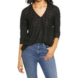 Bobeau In Black Hearts Flocked V-neck Top Size XS